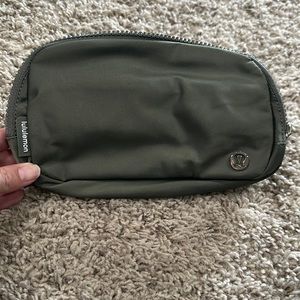 Lululemon Belt Bag Sage Gray